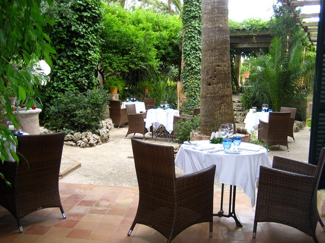 Finca Raims - the inner courtyard